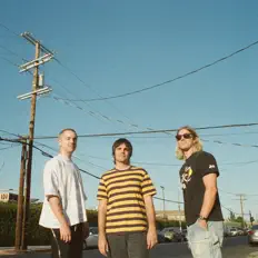 聆聽 New Beat Fund、觀看音樂影片、閱讀小傳、查看巡演日期等！