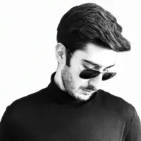 Escucha a undefined, mira videos musicales, lee su biografía, consulta las fechas de las gira y más.