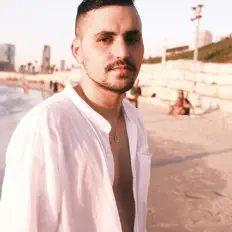 Dudu Ivgi dinle, müzik videolarını izle, biyografisini oku, tur tarihlerini ve daha fazlasını gör!