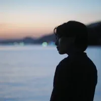 Ascolta undefined, guarda video musicali, leggi la biografia, vedi le date del tour & altro!