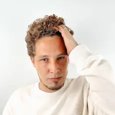 Listen to Maxim Schunk, watch music videos, read bio, see tour dates & more!