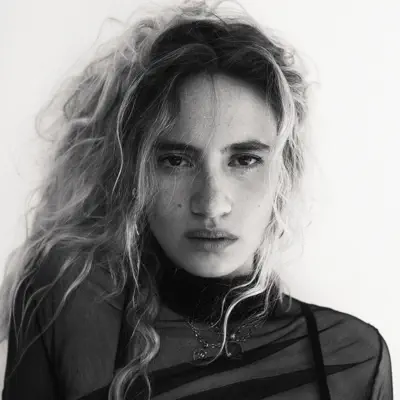 Listen to Delilah Montagu, watch music videos, read bio, see tour dates & more!