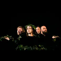 Тессера: песни, клипы, биография, даты выступлений и многое другое.