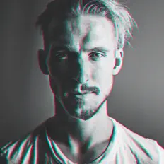 Posłuchaj wykonawcy Manu Meyer, obejrzyj teledyski, przeczytaj biografię, zobacz daty tras koncertowych i nie tylko!