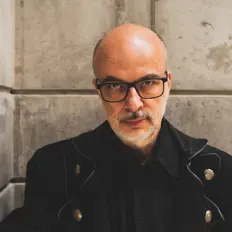 Ascolta Axel Schwarz, guarda video musicali, leggi la biografia, vedi le date del tour & altro!