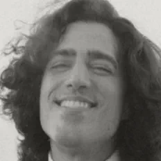 聆聽 Cristian Quieto、觀看音樂影片、閱讀小傳、查看巡演日期等！