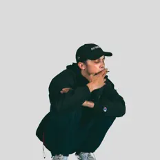Dengarkan Mavo, tonton video musik, baca bio, lihat tanggal tur & lainnya!