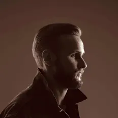 Dengarkan Jordan Grace, tonton video musik, baca bio, lihat tanggal tur & lainnya!