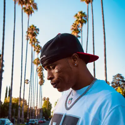Listen to Jonnie Malone, watch music videos, read bio, see tour dates & more!