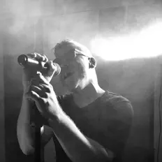 Listen to Dennis Kwast, watch music videos, read bio, see tour dates & more!