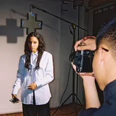 Dengarkan Alxya, tonton video musik, baca bio, lihat tanggal tur & lainnya!