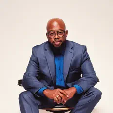 收听 Adrian Dunn & RIZE Orchestra、观看音乐视频、阅读小传、查看巡演日期等 ！