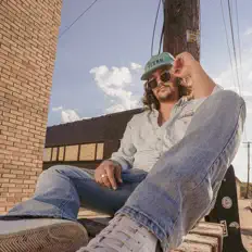 Escucha a Mitchell Crain, mira videos musicales, lee su biografía, consulta las fechas de las gira y más.