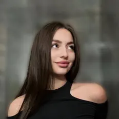 Poslechněte si interpreta DBURDA, sledujte hudební videa, přečtěte si životopis, podívejte se na data turné a další informace.