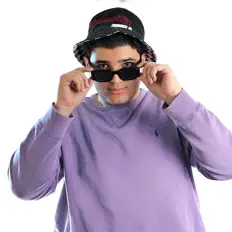 Luister naar Issa Salem, bekijk muziekvideo's, lees de bio, bekijk de tourdata, en meer!