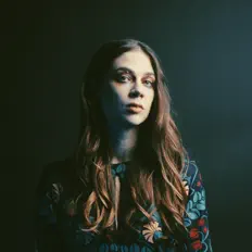 Dengarkan Djunah, tonton video musik, baca bio, lihat tanggal tur & lainnya!