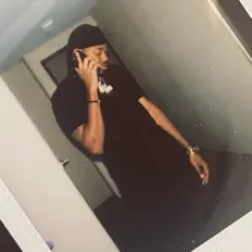 Big Zonを聴いたり、ミュージックビデオを鑑賞したり、経歴やツアー日程などを確認したりしましょう！