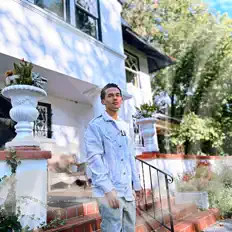 收听 Apparel Mp3、观看音乐视频、阅读小传、查看巡演日期等 ！