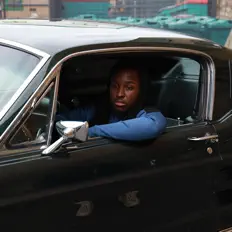 Selass सुनें, म्यूज़िक वीडियो देखें, बायो पढ़ें, दौरे की तारीखें और बहुत कुछ देखें!