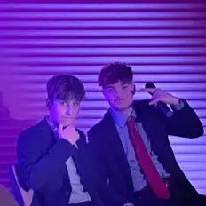 Écoutez Flugplatzschanze, regardez des vidéoclips, lisez la biographie, consultez les dates de tournée et plus encore !