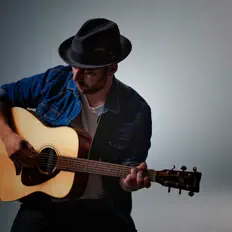 Anthony Fallacaroを聴いたり、ミュージックビデオを鑑賞したり、経歴やツアー日程などを確認したりしましょう！