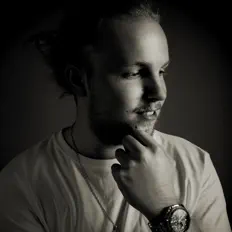 Listen to Jay Williams, watch music videos, read bio, see tour dates & more!