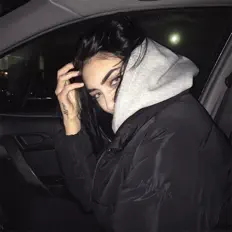 Listen to M4rla, watch music videos, read bio, see tour dates & more!