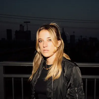 Listen to Francey, watch music videos, read bio, see tour dates & more!