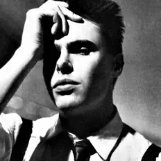 Listen to Paul Quinn & The Independent Group, watch music videos, read bio, see tour dates & more!