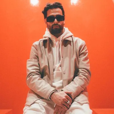 Listen to Majr, watch music videos, read bio, see tour dates & more!