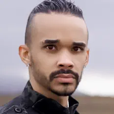 Escucha a Jayden X, mira videos musicales, lee su biografía, consulta las fechas de las gira y más.