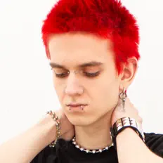 Listen to chillcash, watch music videos, read bio, see tour dates & more!