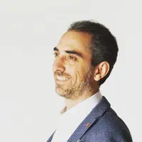 undefinedを聴いたり、ミュージックビデオを鑑賞したり、経歴やツアー日程などを確認したりしましょう！