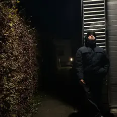 Ouça TIM, assista a videoclipes, leia a biografia, veja as datas das turnês e mais!