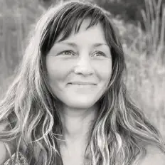 Oksana Hailo을(를) 듣고, 뮤직 비디오를 보고, 약력을 읽고, 투어 일정 등을 확인하세요!