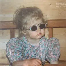 Écoutez Frances K, regardez des vidéoclips, lisez la biographie, consultez les dates de tournée et plus encore !