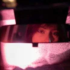 Ascolta Manie, guarda video musicali, leggi la biografia, vedi le date del tour & altro!
