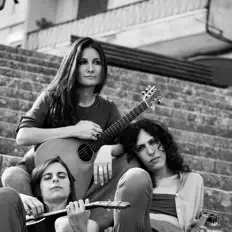 Listen to Rainhas do AutoEngano, watch music videos, read bio, see tour dates & more!