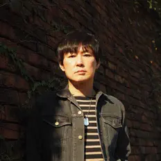 Shinichi Asadaを聴いたり、ミュージックビデオを鑑賞したり、経歴やツアー日程などを確認したりしましょう！