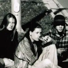 Hör dir Plaid Soul an, schau dir Musikvideos an, lies die Biografie, finde Tourdaten und mehr!