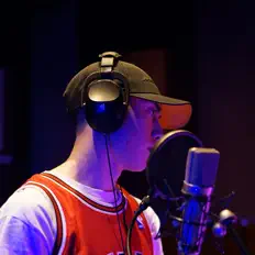 Listen to Aidano Nr, watch music videos, read bio, see tour dates & more!