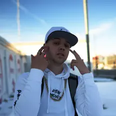 聆聽 Wofie、觀看音樂影片、閱讀小傳、查看巡演日期等！