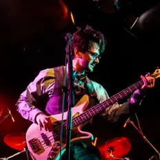 Ascolta 42 Eternal, guarda video musicali, leggi la biografia, vedi le date del tour & altro!