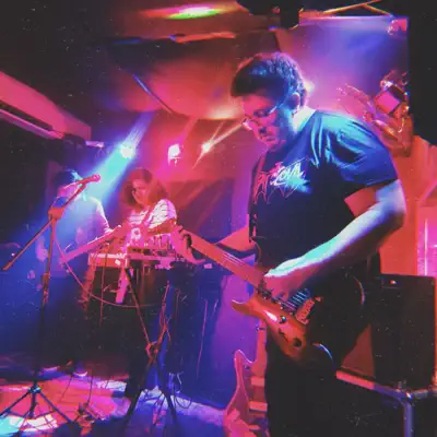 Listen to Ariel Void, watch music videos, read bio, see tour dates & more!