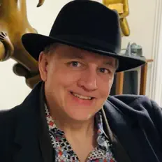 Posłuchaj wykonawcy Robert C. Ford, obejrzyj teledyski, przeczytaj biografię, zobacz daty tras koncertowych i nie tylko!