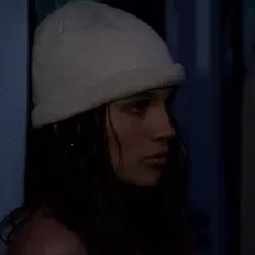 Hör dir Lula Cola an, schau dir Musikvideos an, lies die Biografie, finde Tourdaten und mehr!