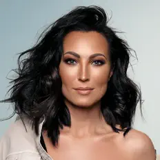 Dengarkan Samantha Leonard, tonton video musik, baca bio, lihat tanggal tur & lainnya!