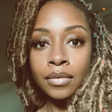 Dengarkan LueMega, tonton video musik, baca bio, lihat tanggal tur & lainnya!