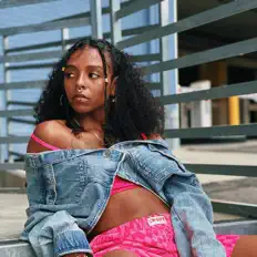 Listen to Jazzyriri, watch music videos, read bio, see tour dates & more!