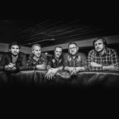 Listen to Carswell & Hope, watch music videos, read bio, see tour dates & more!